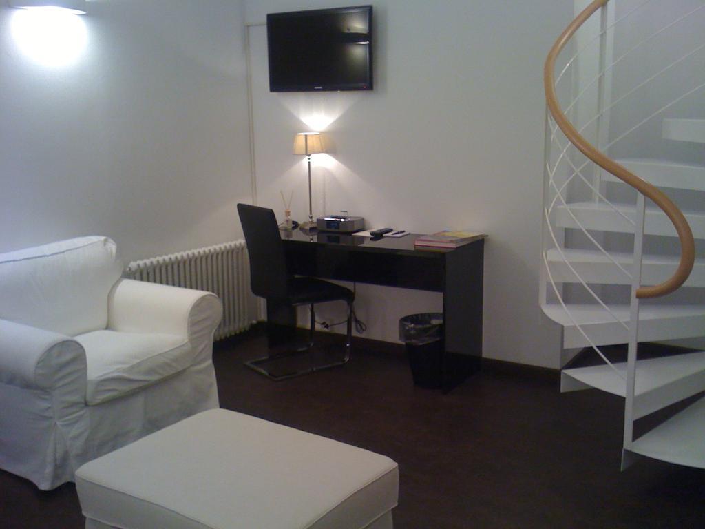 Boutique Hotel La Rinascente Локарно Екстер'єр фото
